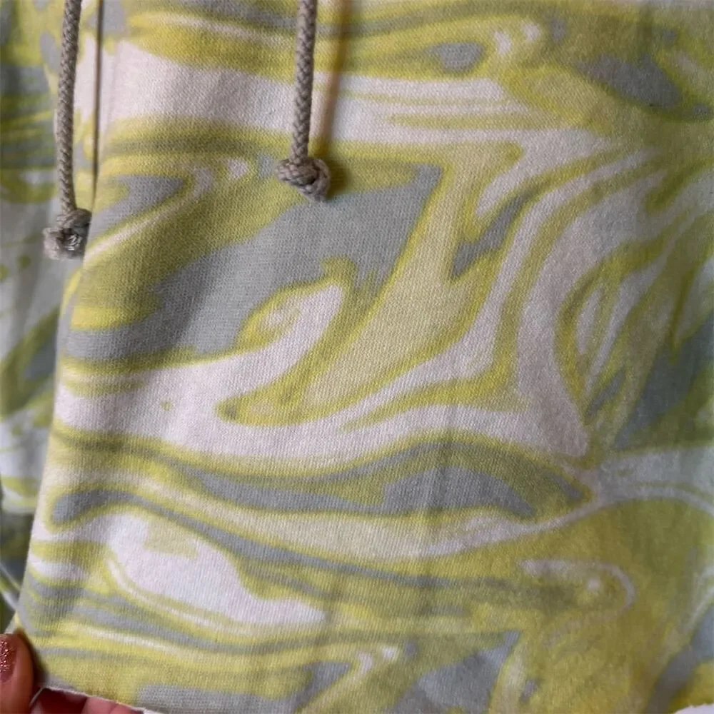 Wild Fable Women's Cropped Hoodie Green Swirl Geometric Size M - Picture 6 of 10